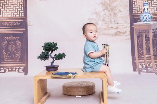 山南宝宝几个月开始吃水果